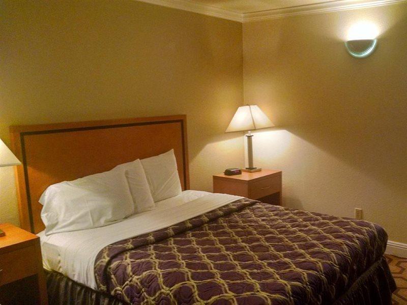 Soma Park Motel 3*