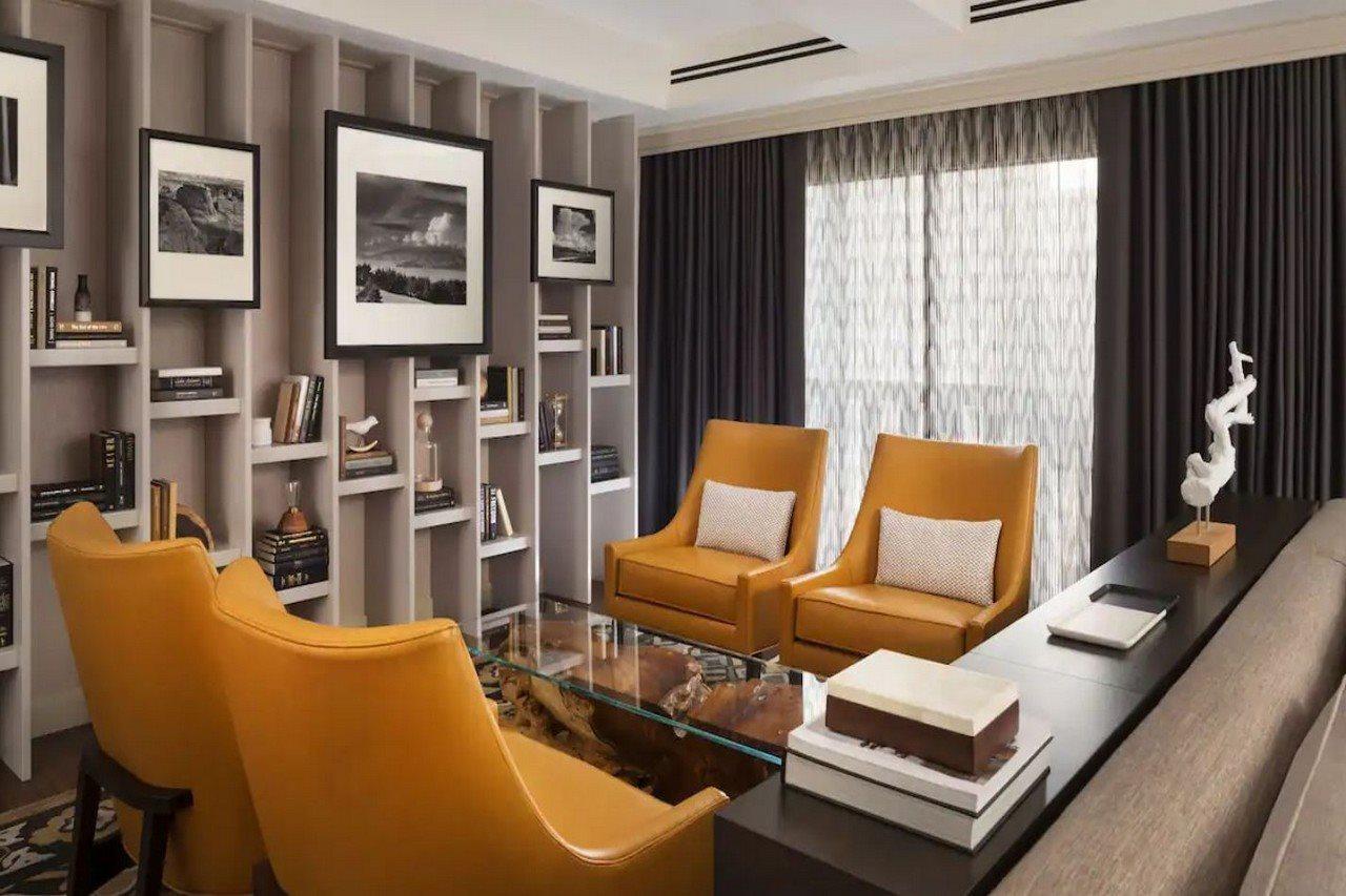 Hyatt Regency Hotel 4*