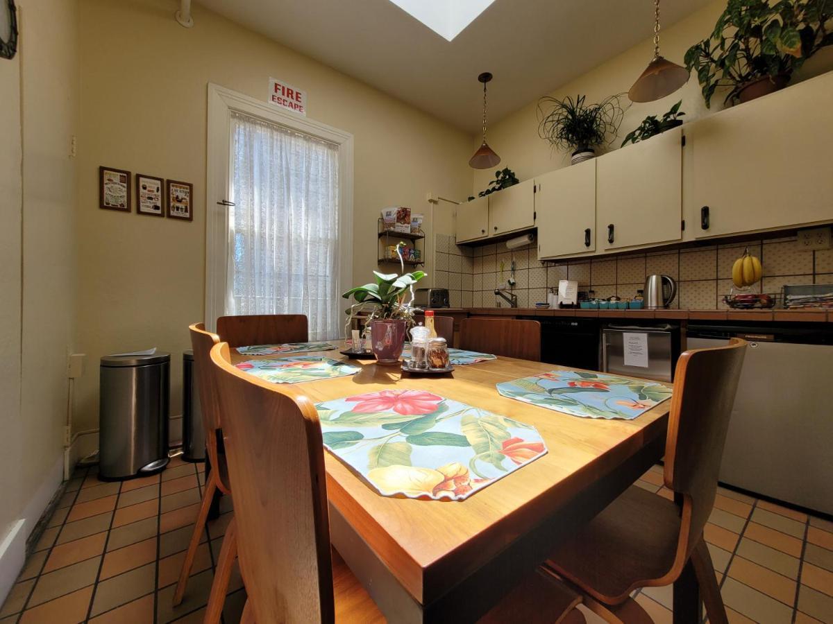 Bed & Breakfast The Willows