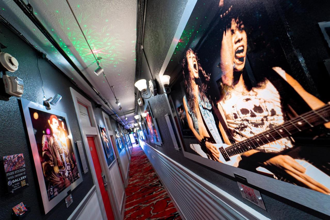 Music - Of The Music Hall Of Fame Hostel *