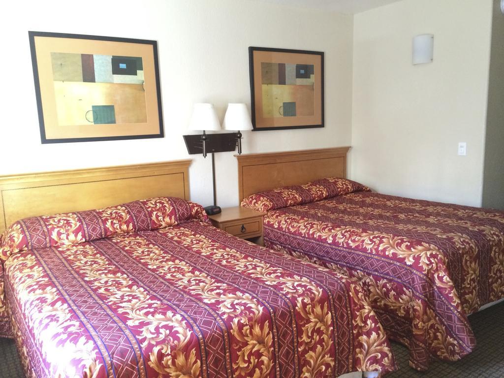 Economy Motel