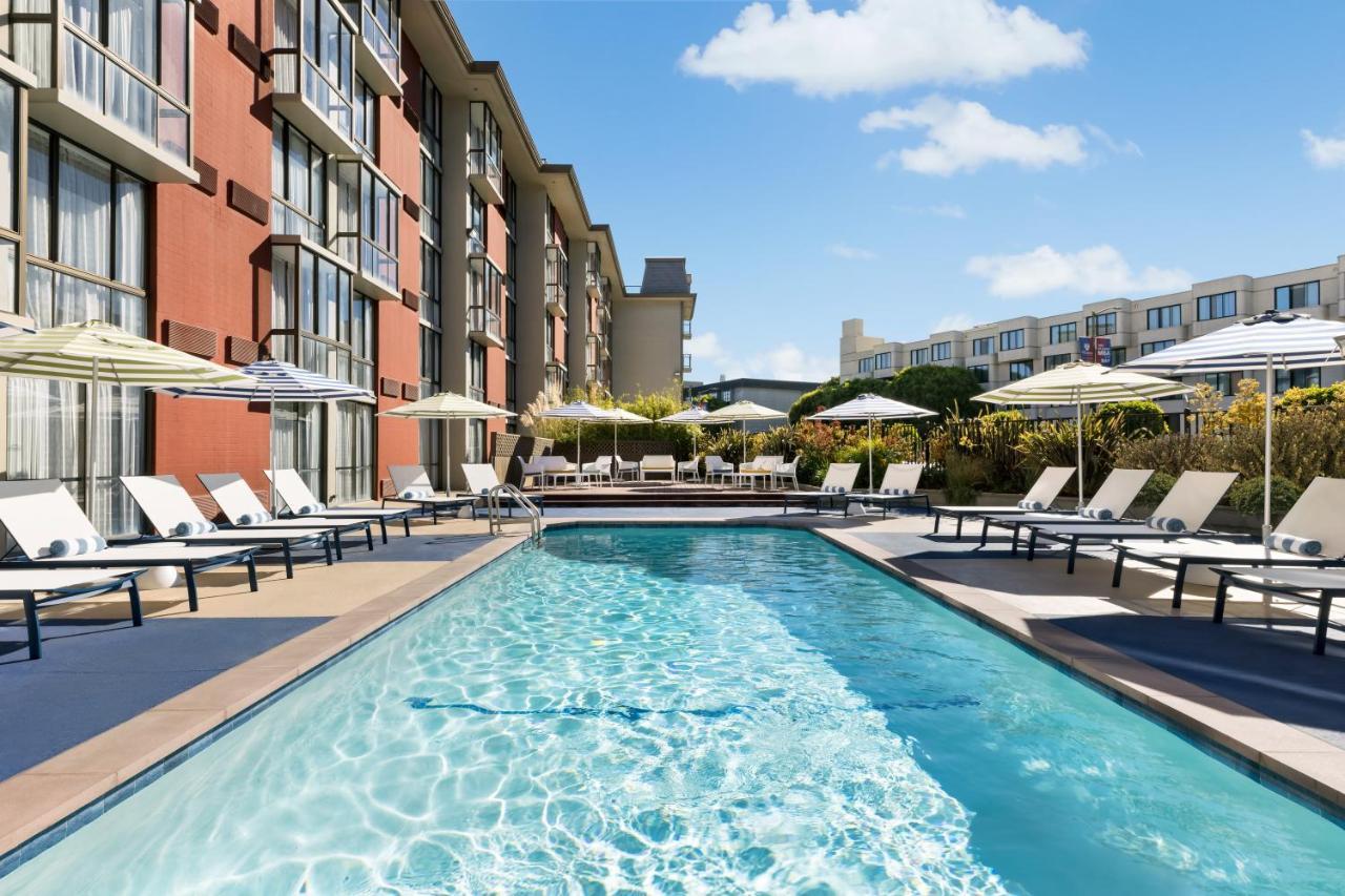Caza Fisherman's Wharf 4*