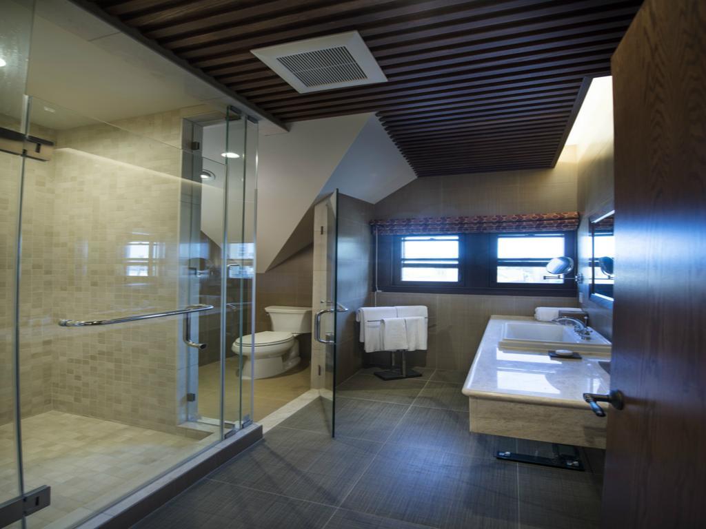Mansion On Sutter 5*