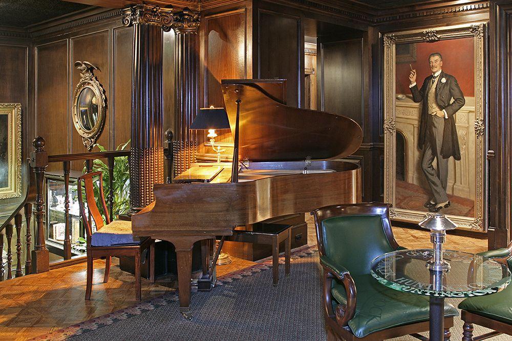 Huntington Hotel 5*
