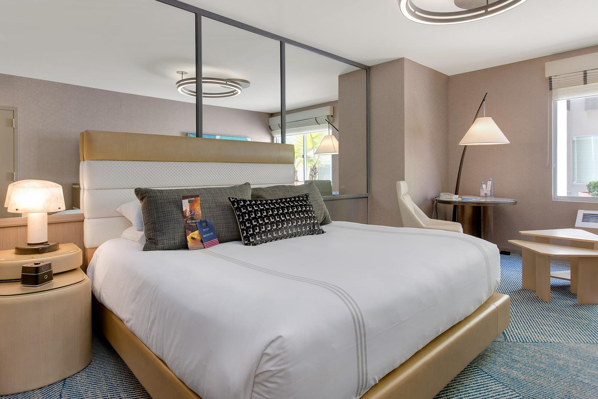 Zoe Fisherman's Wharf Hotel