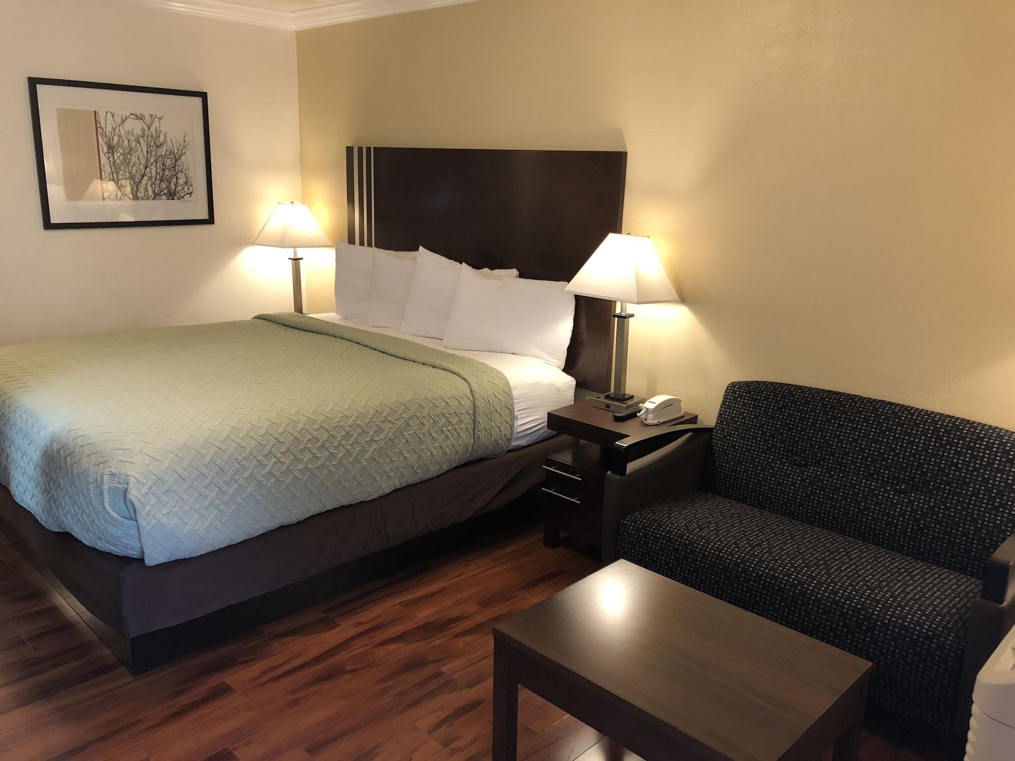 Motel Lombard Plaza 2*