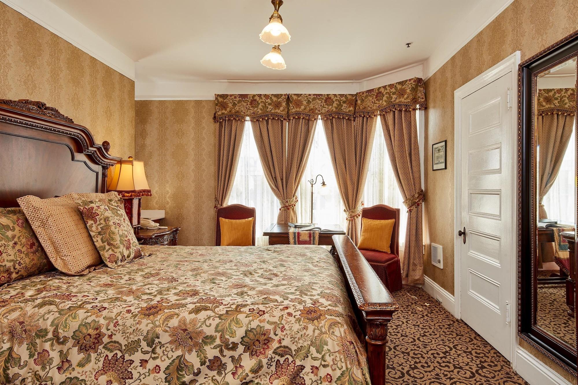 Hotel Queen Anne