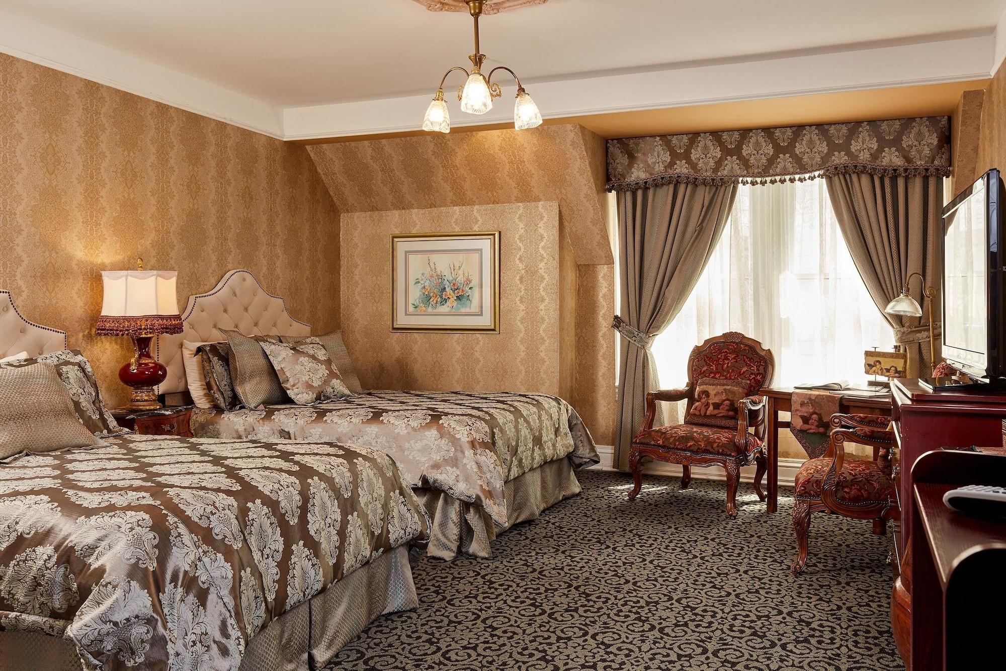 Queen Anne Hotel 3*
