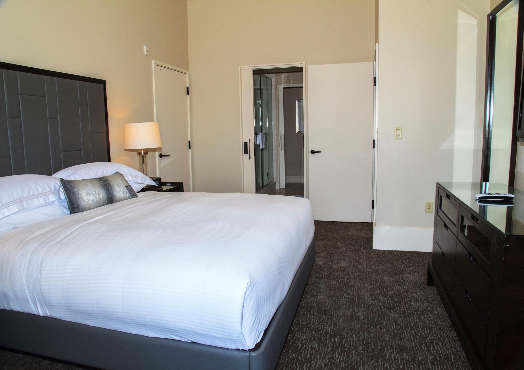 The Fairmont Heritage Place Ghirardelli Square Hotel
