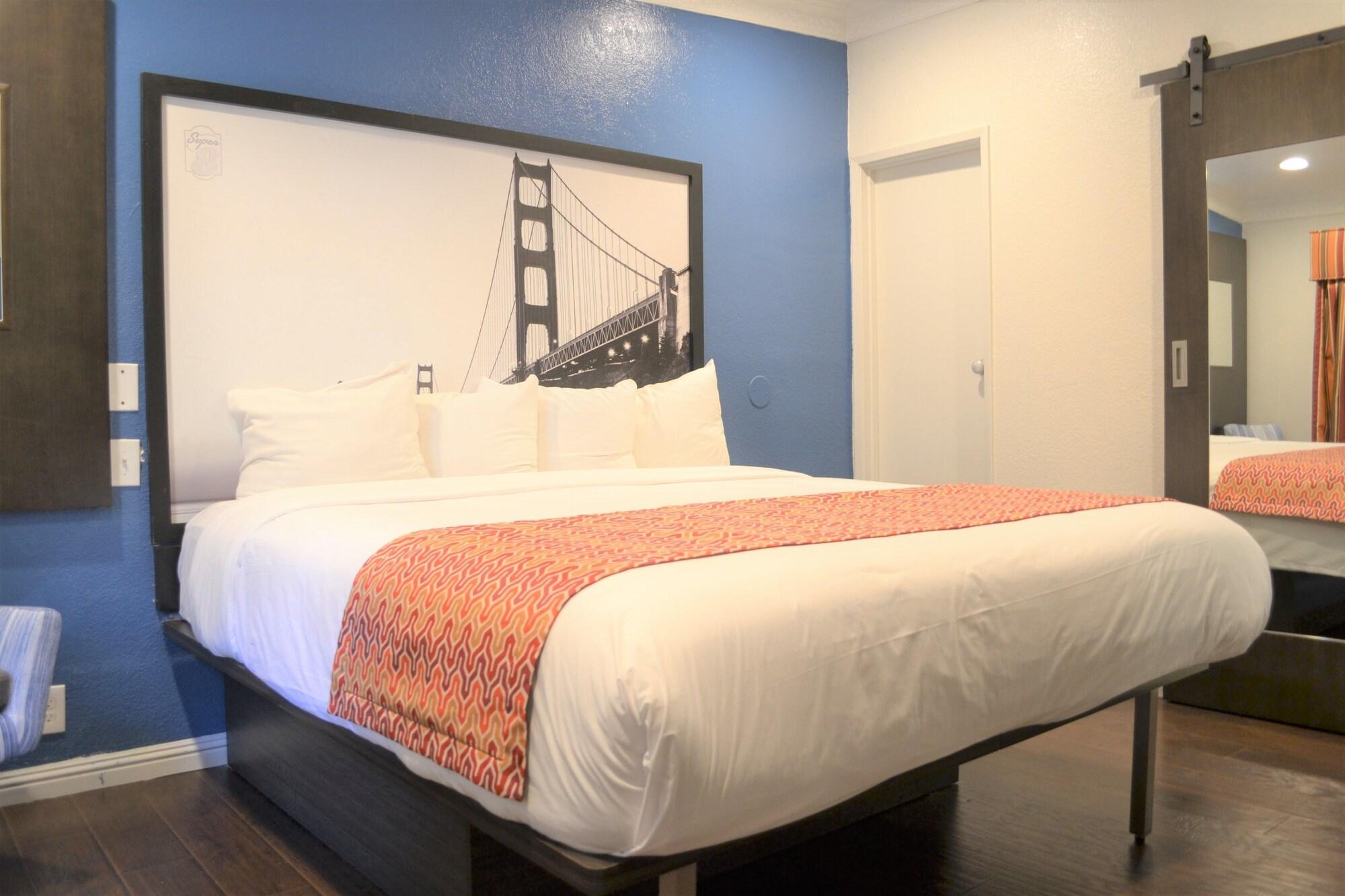 Signature Marina District Motel 2*