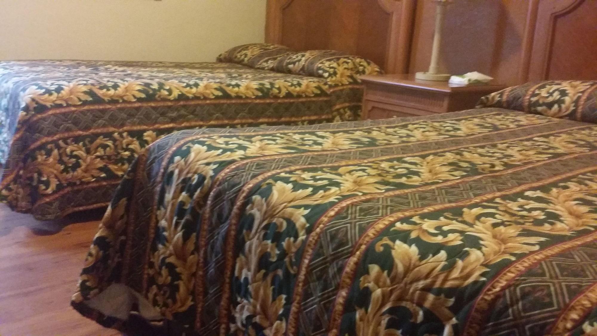 El Capitan Hostel *