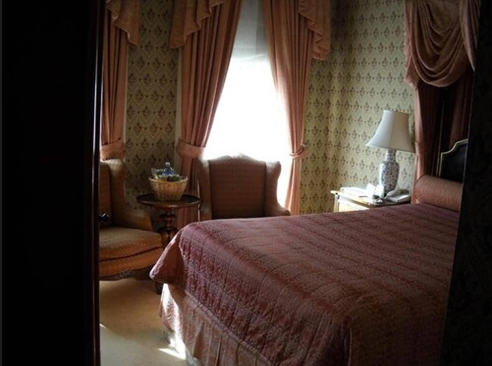 Hotel Majestic 3*