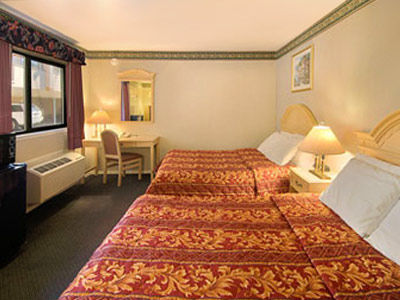 Days - Lombard Hotel