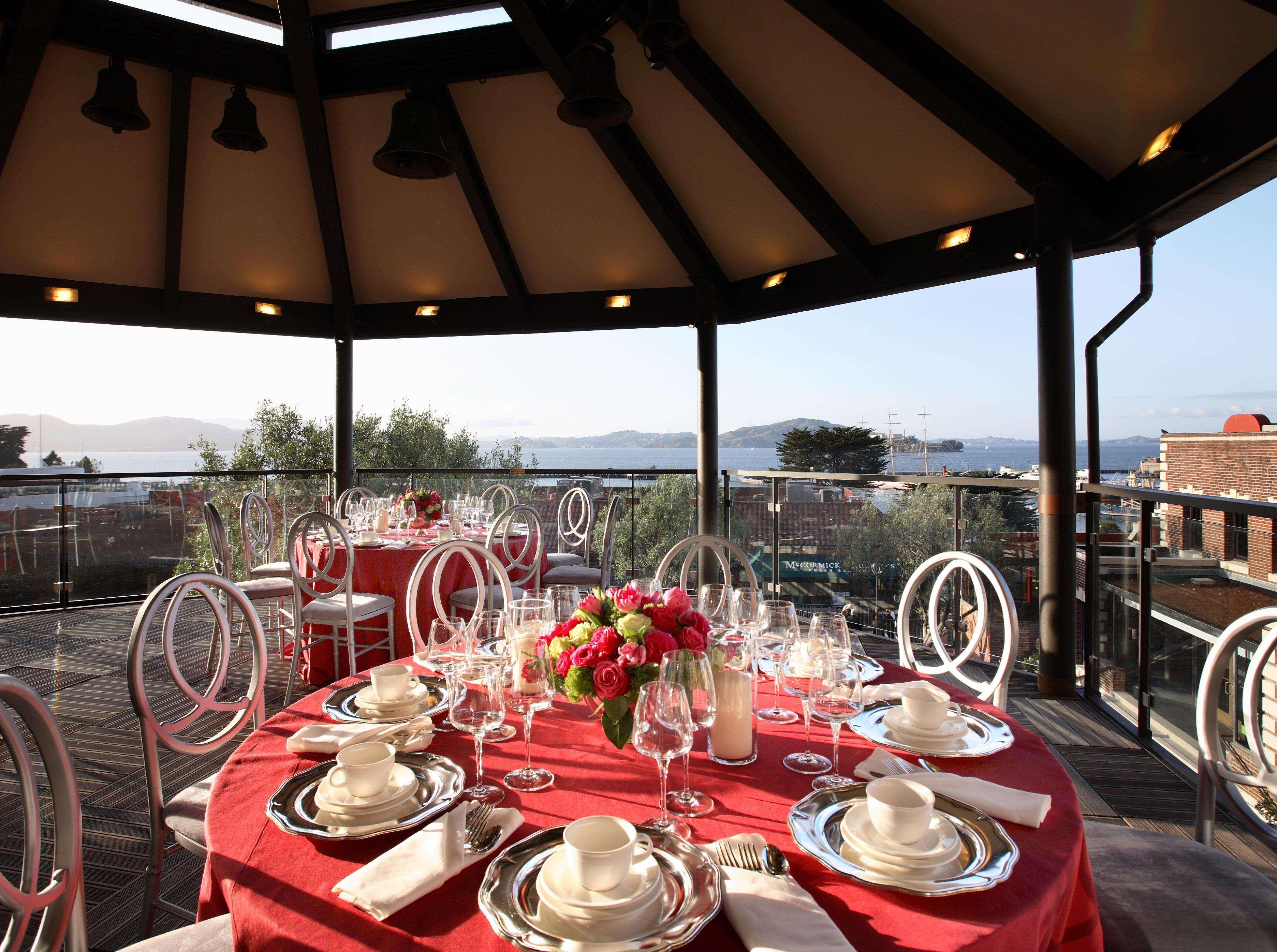 The Fairmont Heritage Place Ghirardelli Square 5*