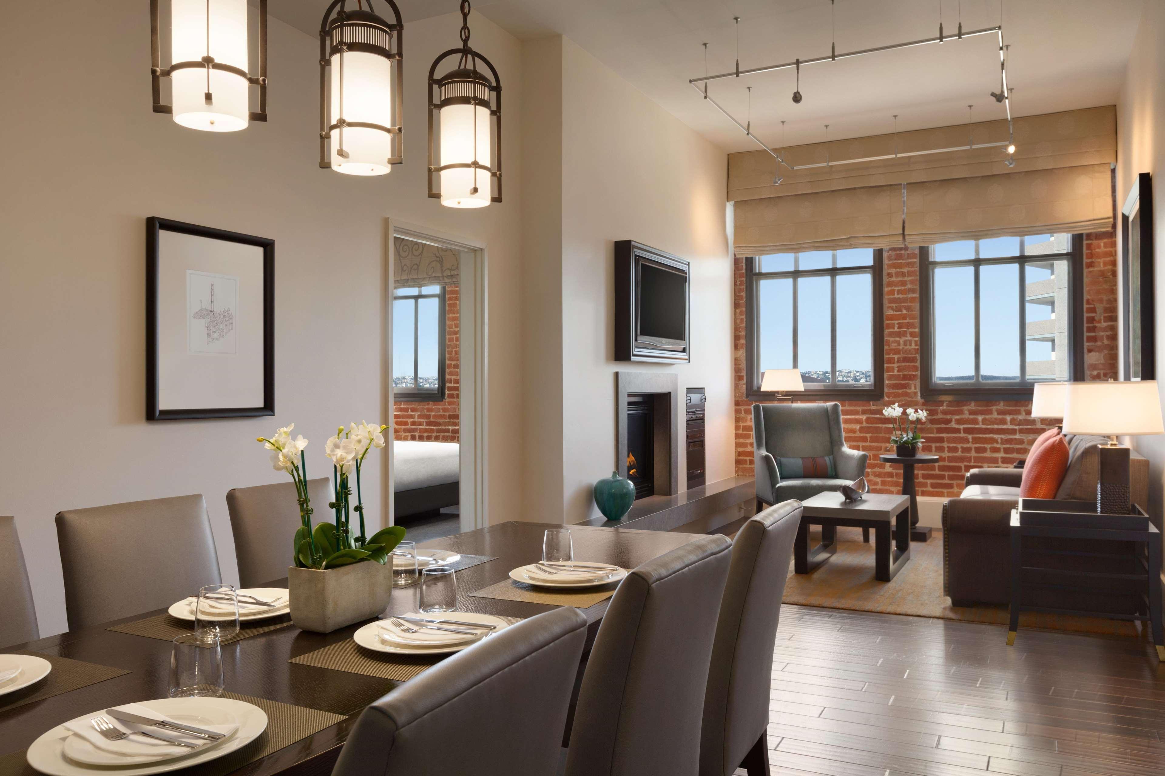 The Fairmont Heritage Place Ghirardelli Square 5* San Francisco