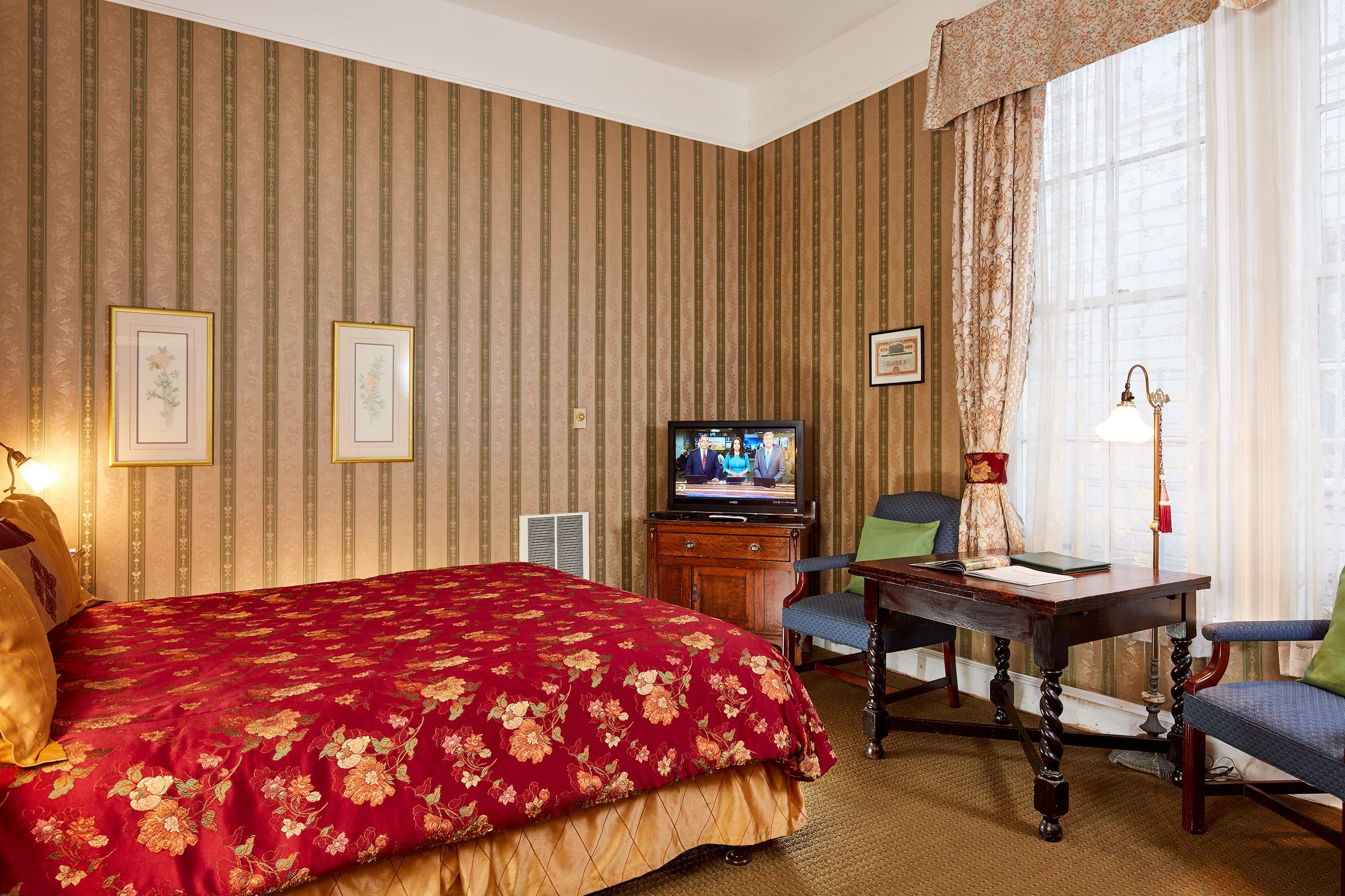Queen Anne Hotel
