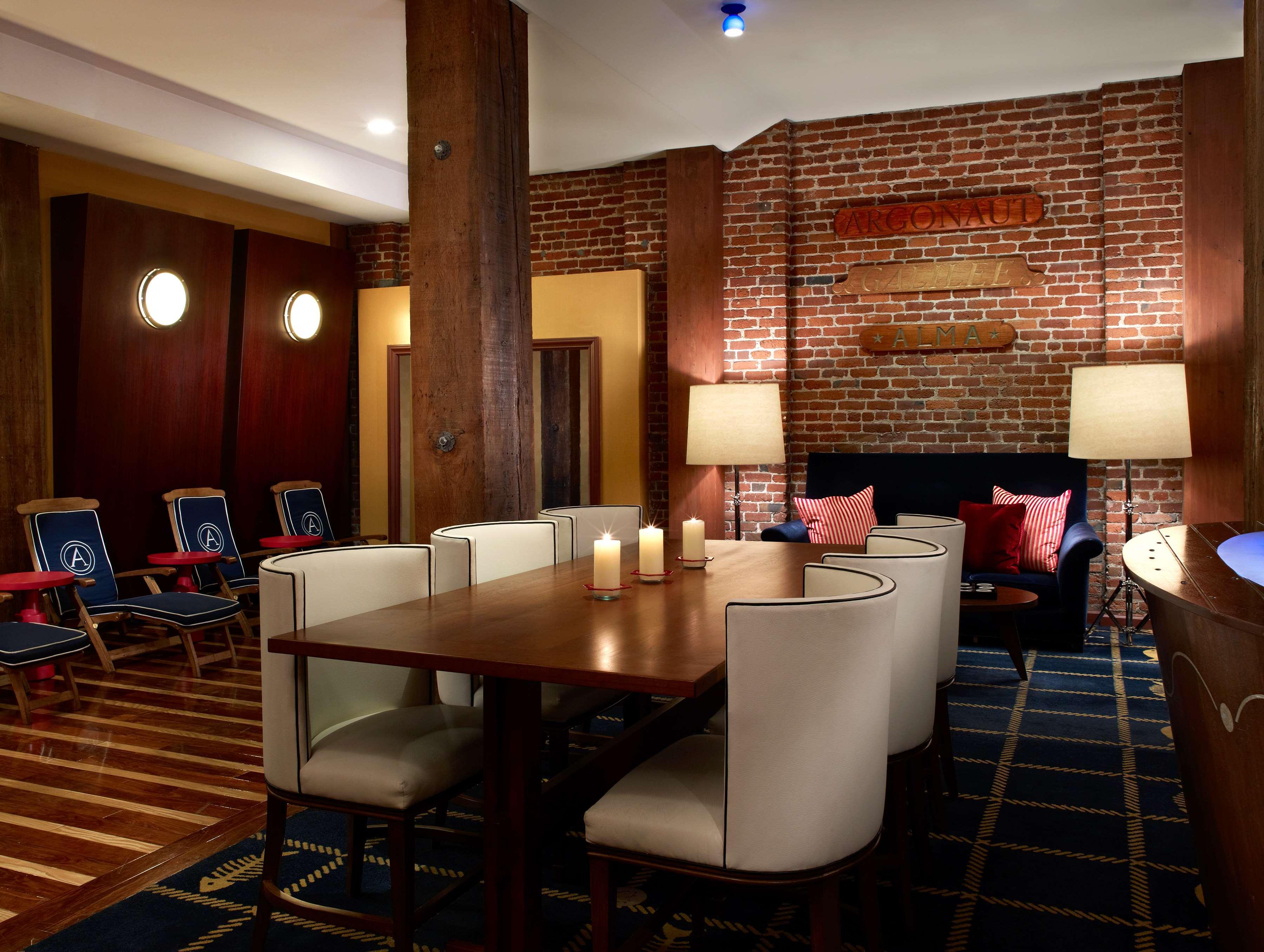 Argonaut Hotel, A Noble House