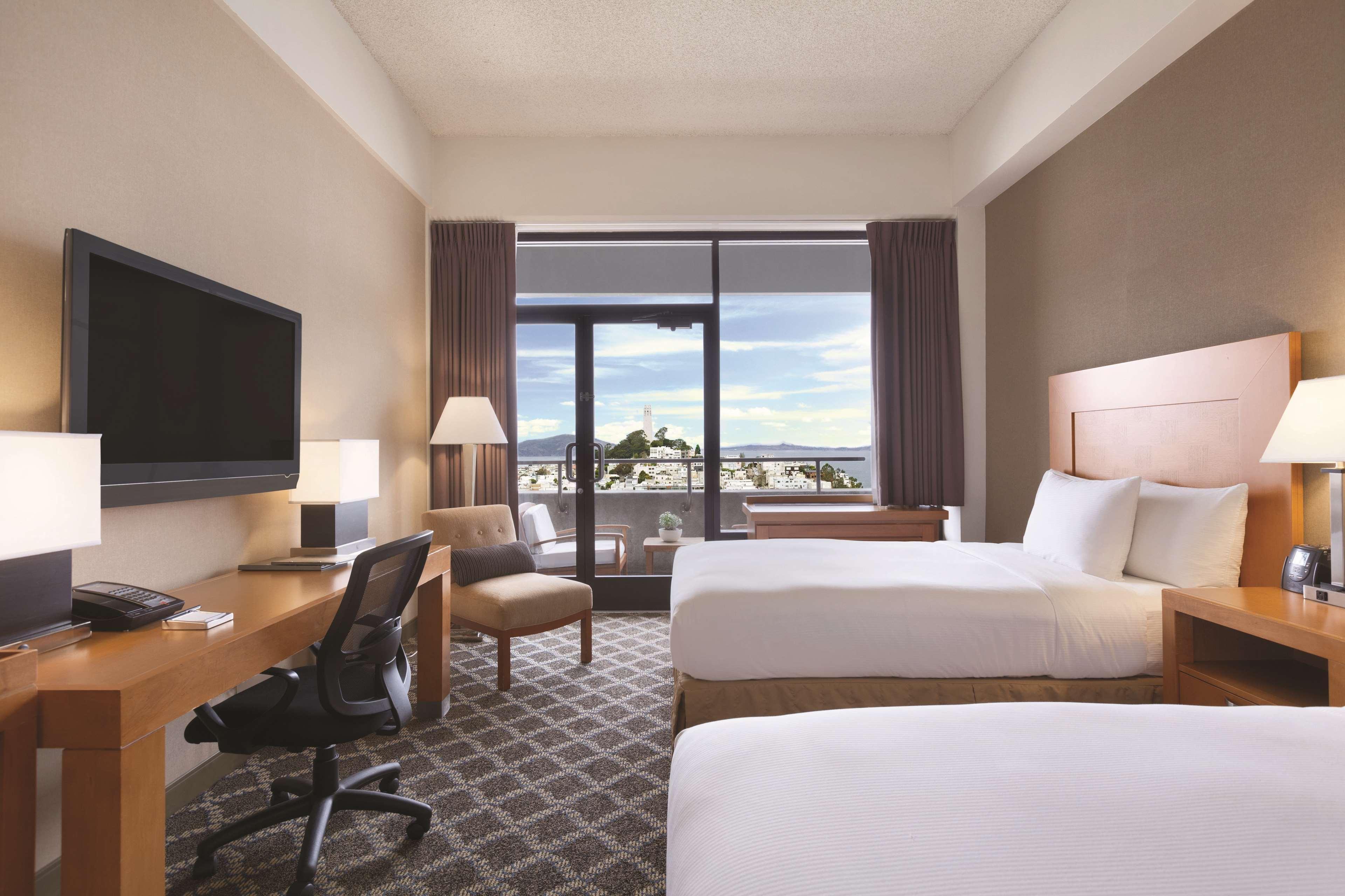 Hotel Hilton Financial District
