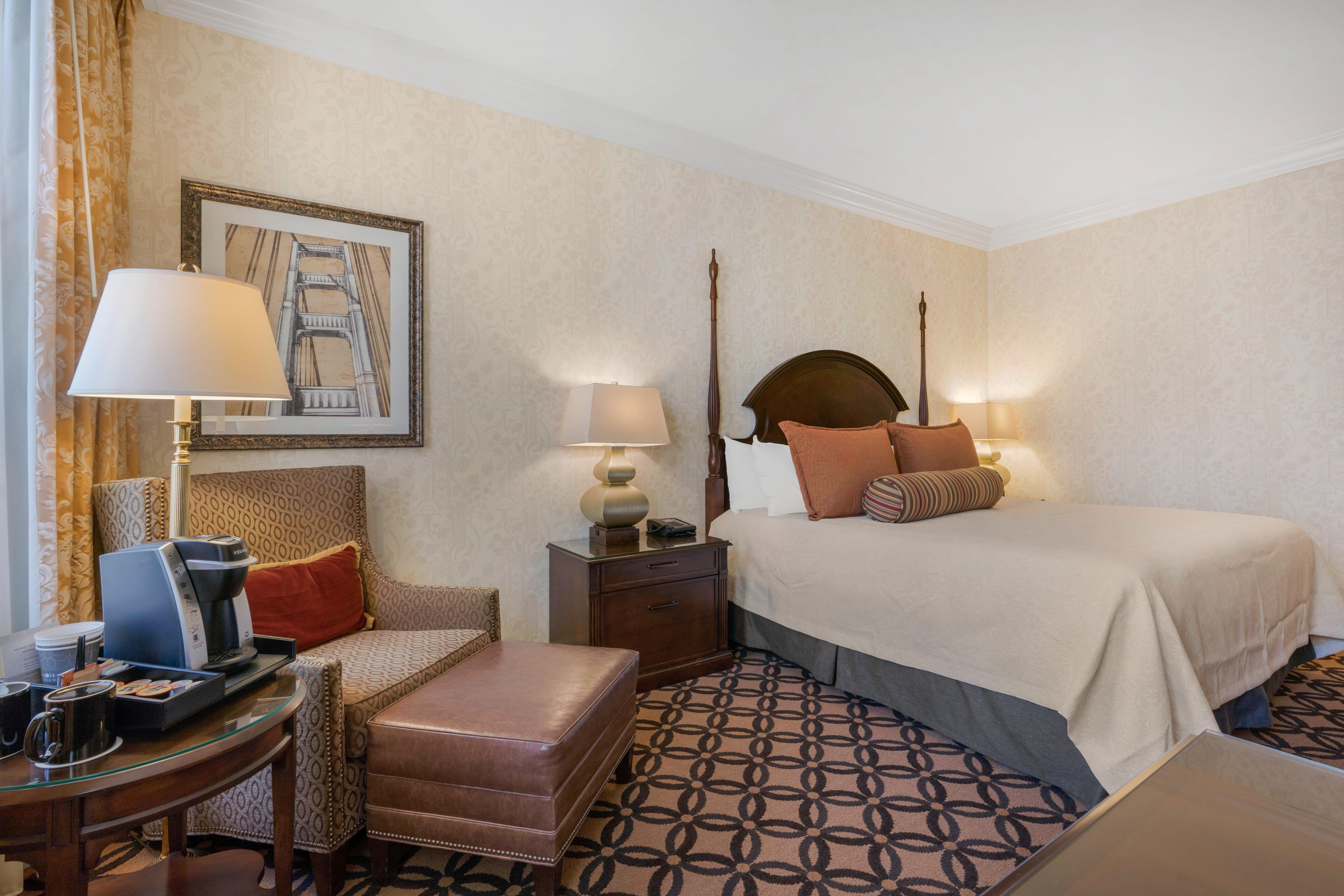 Hotel Omni