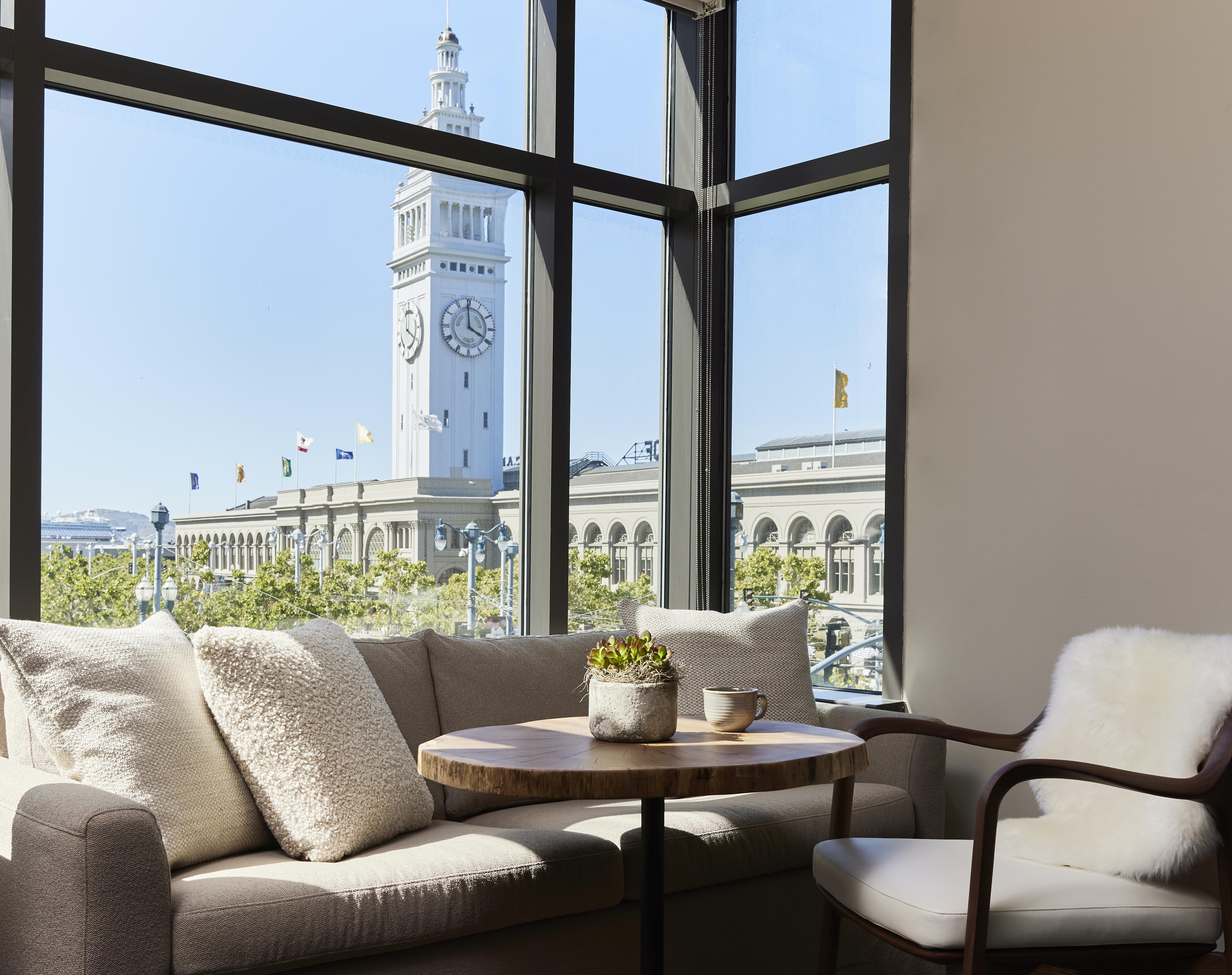 1 Hotel 5*