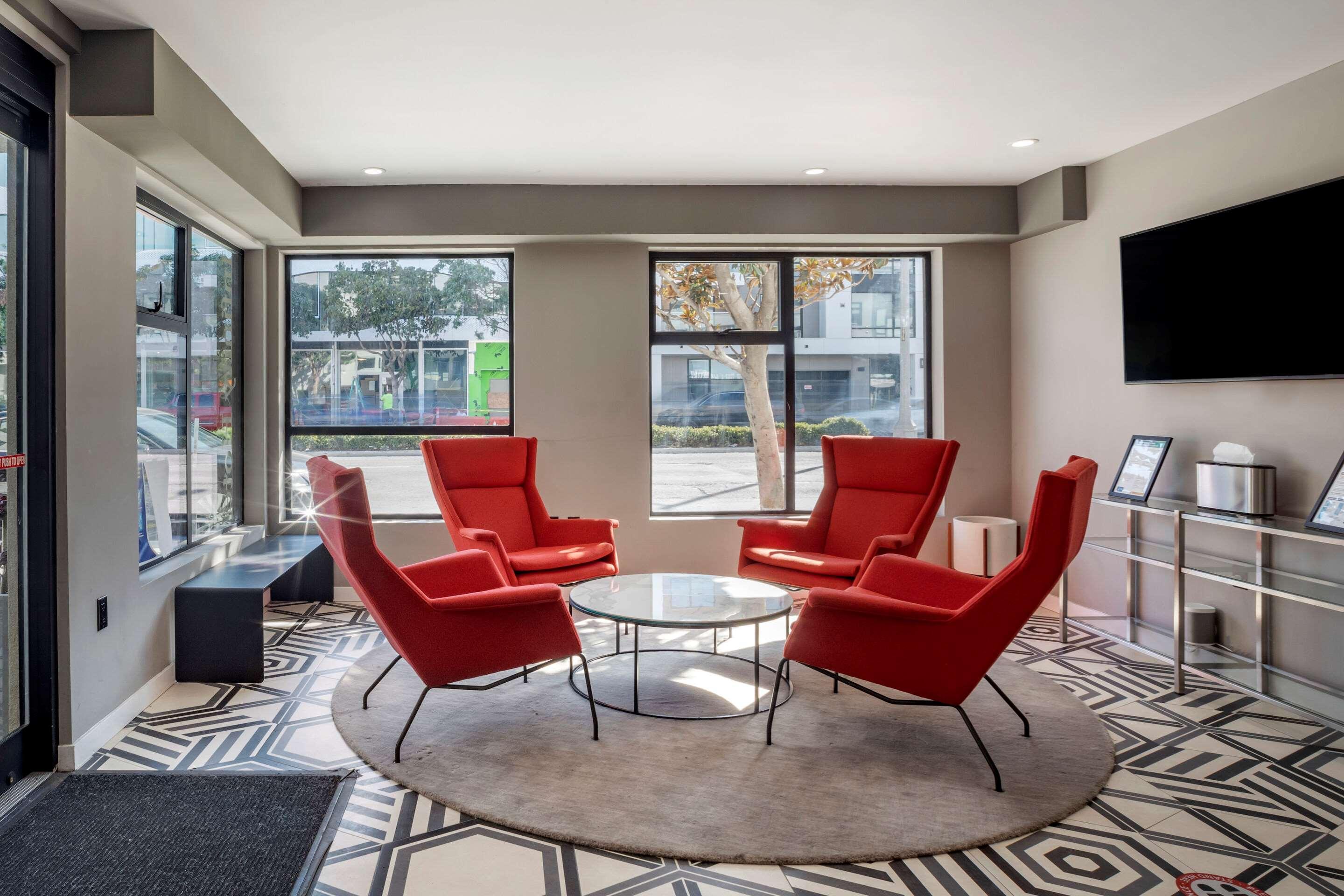 Hotel Infinity San Francisco, Tapestry Collection By Hilton