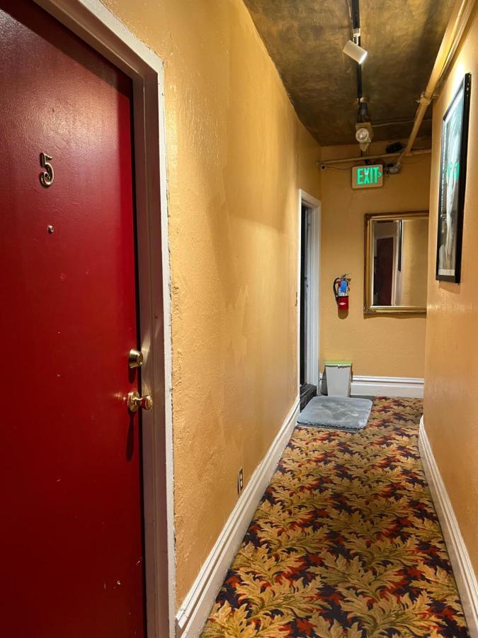 Luz Hostel