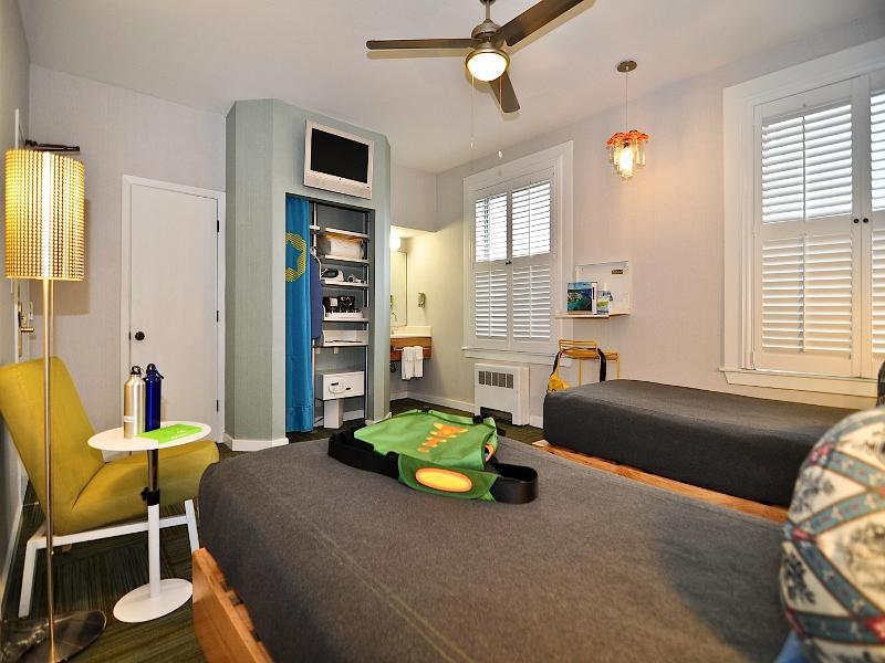 Garrett Hotel 3*
