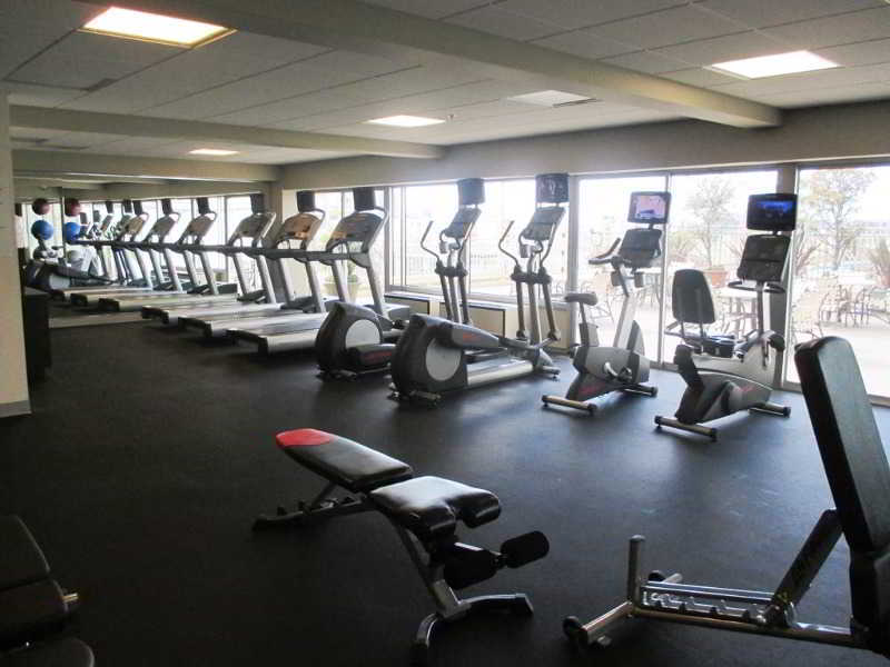 Holiday - Golden Gateway Newly Renovated With No Fee