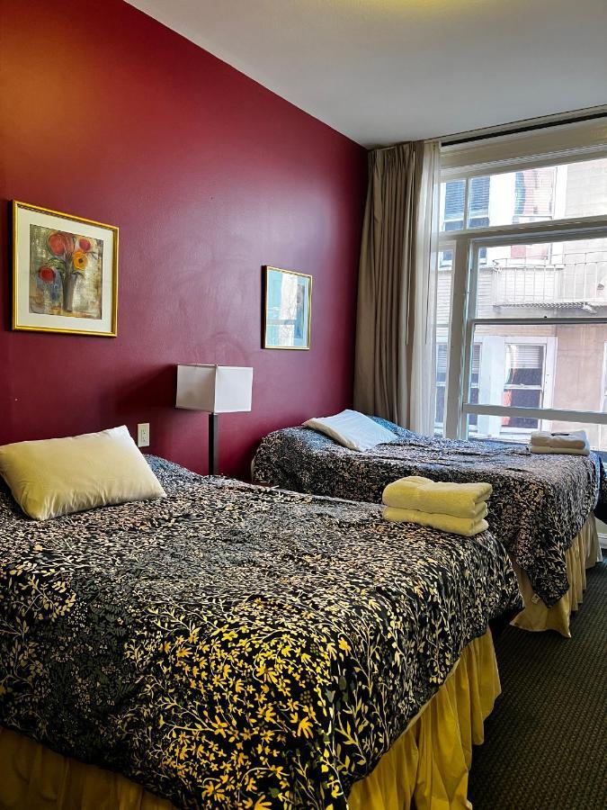 Hostel Adelaide *