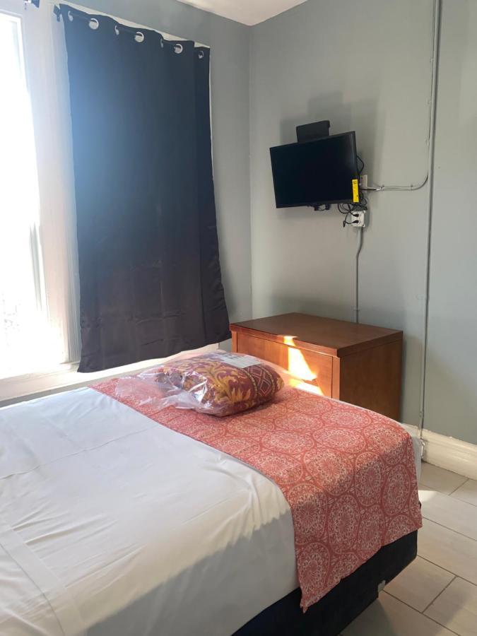 Sunset - Downtown Hotel 3*