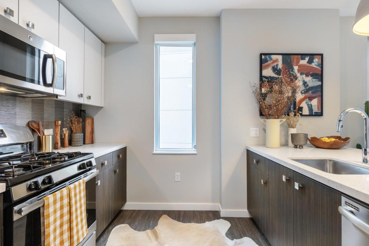 Apartment Soma 2br W Gym Game Patio Nr Civic Center Sfo-165