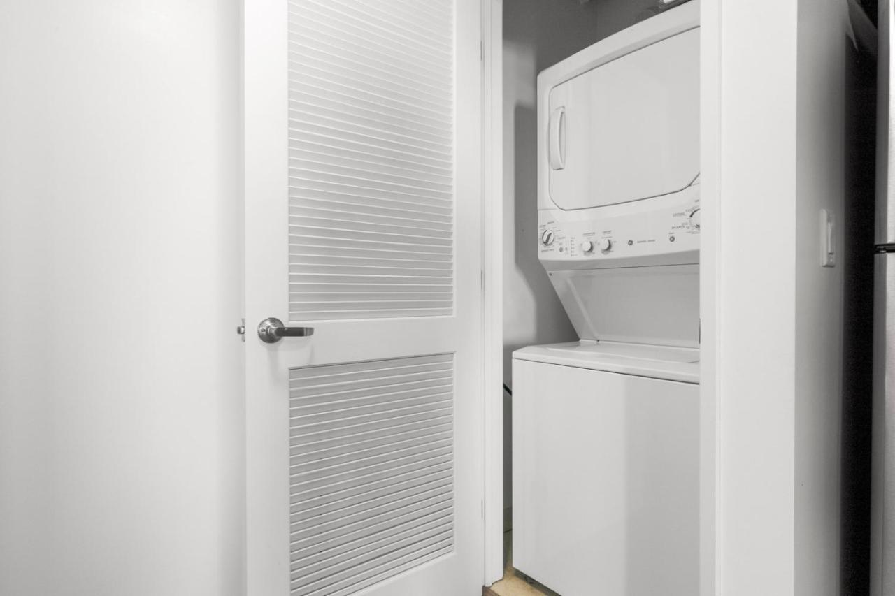 Soma 2br W Gym Roofdeck Nr Muni Bart Airbnb Sfo-297 *