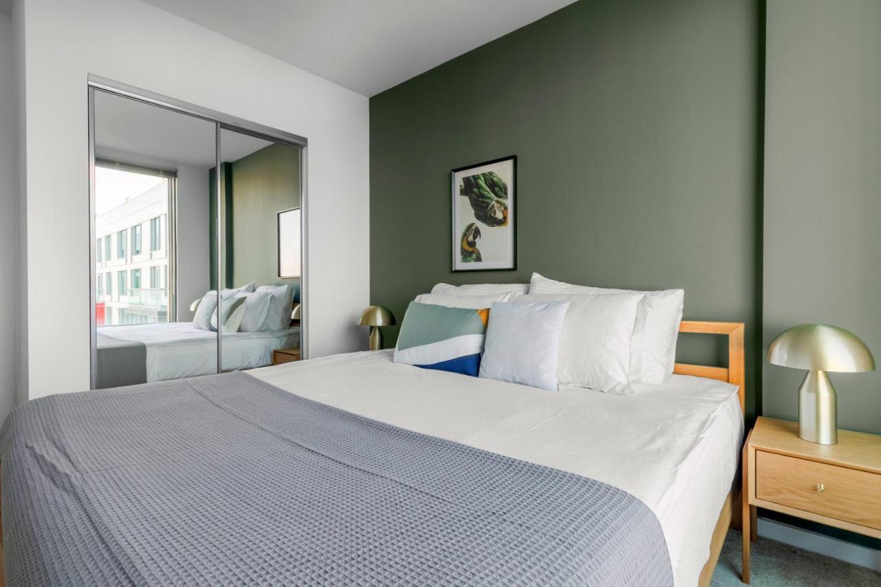 Soma 2br W Gym Roofdeck Nr Muni Bart Airbnb Sfo-297 *