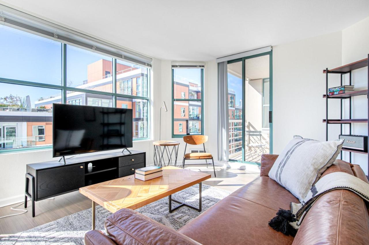Apartment Waterfront S 2br W Pool Tennis Sfo-426 *