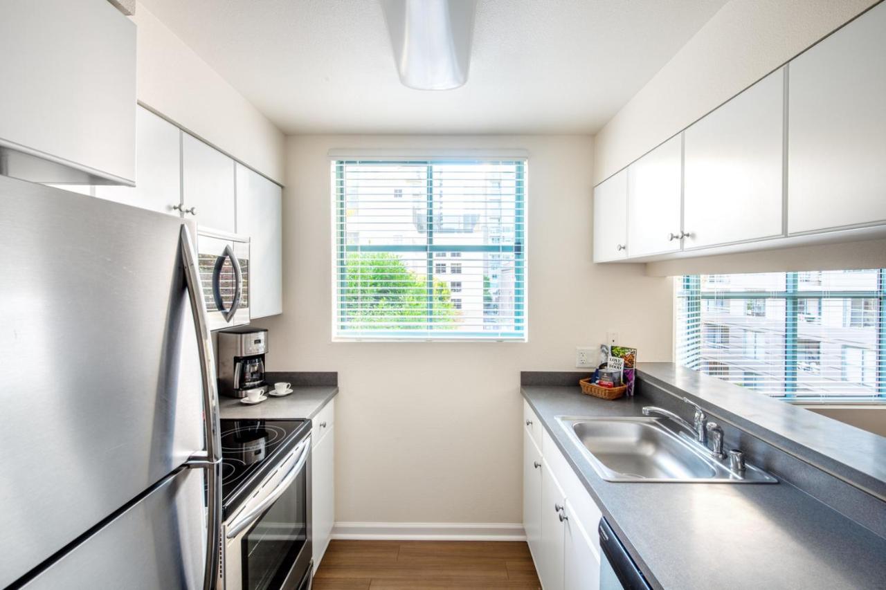 Apartment S 1br W Pool Gym Shops Dining Onsite Sfo-395 San Francisco