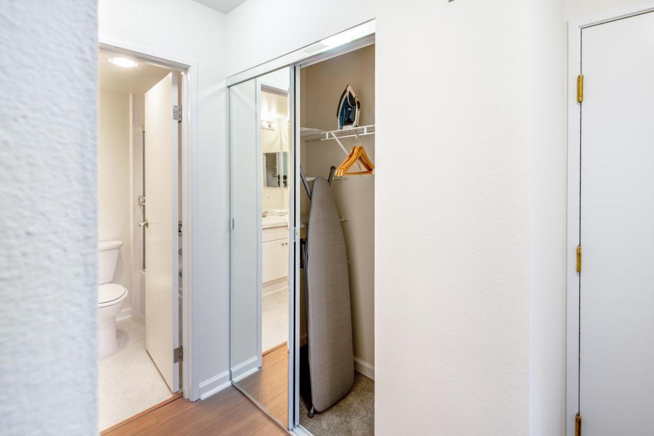 S 1br W Pool Gym Shops Dining Onsite Sfo-395 * San Francisco