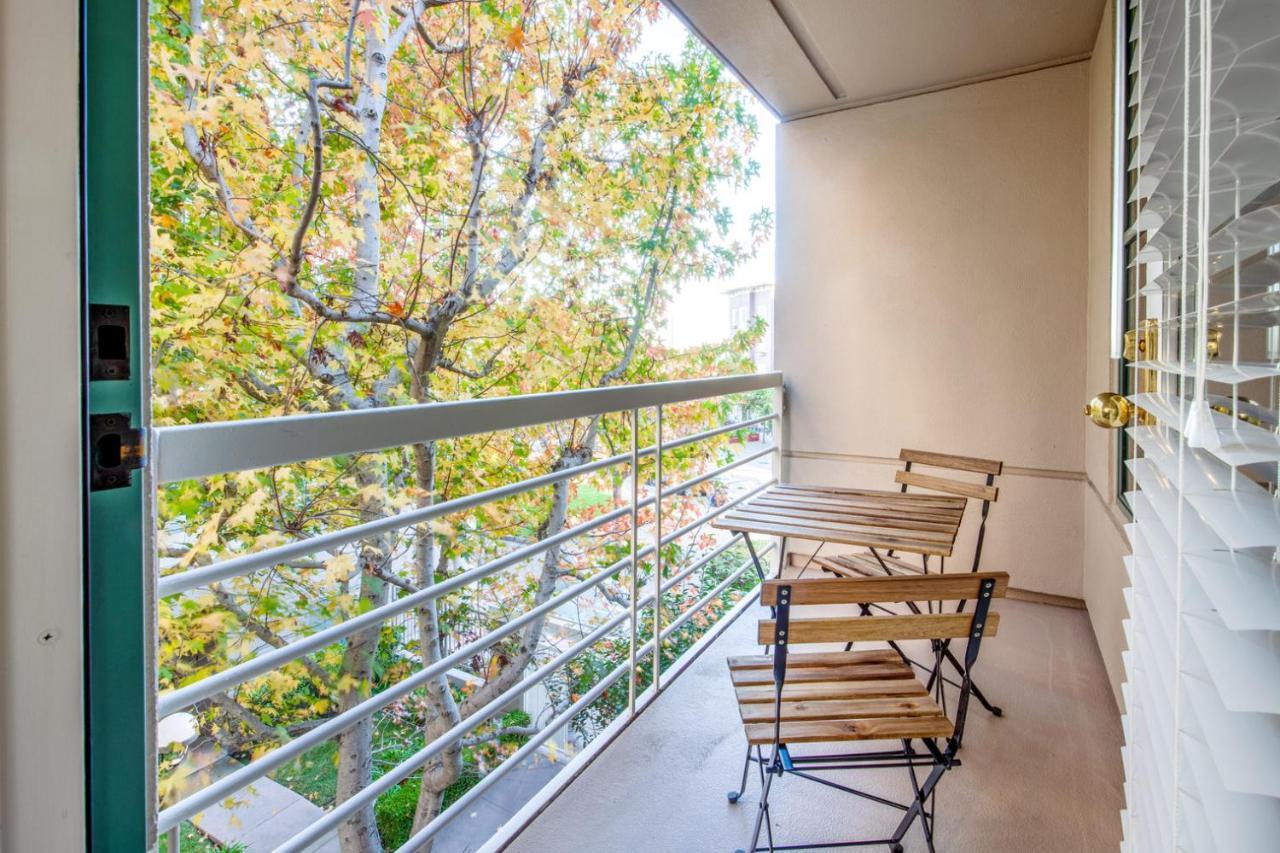 S 1br W Pool Gym Shops Dining Onsite Sfo-395 *