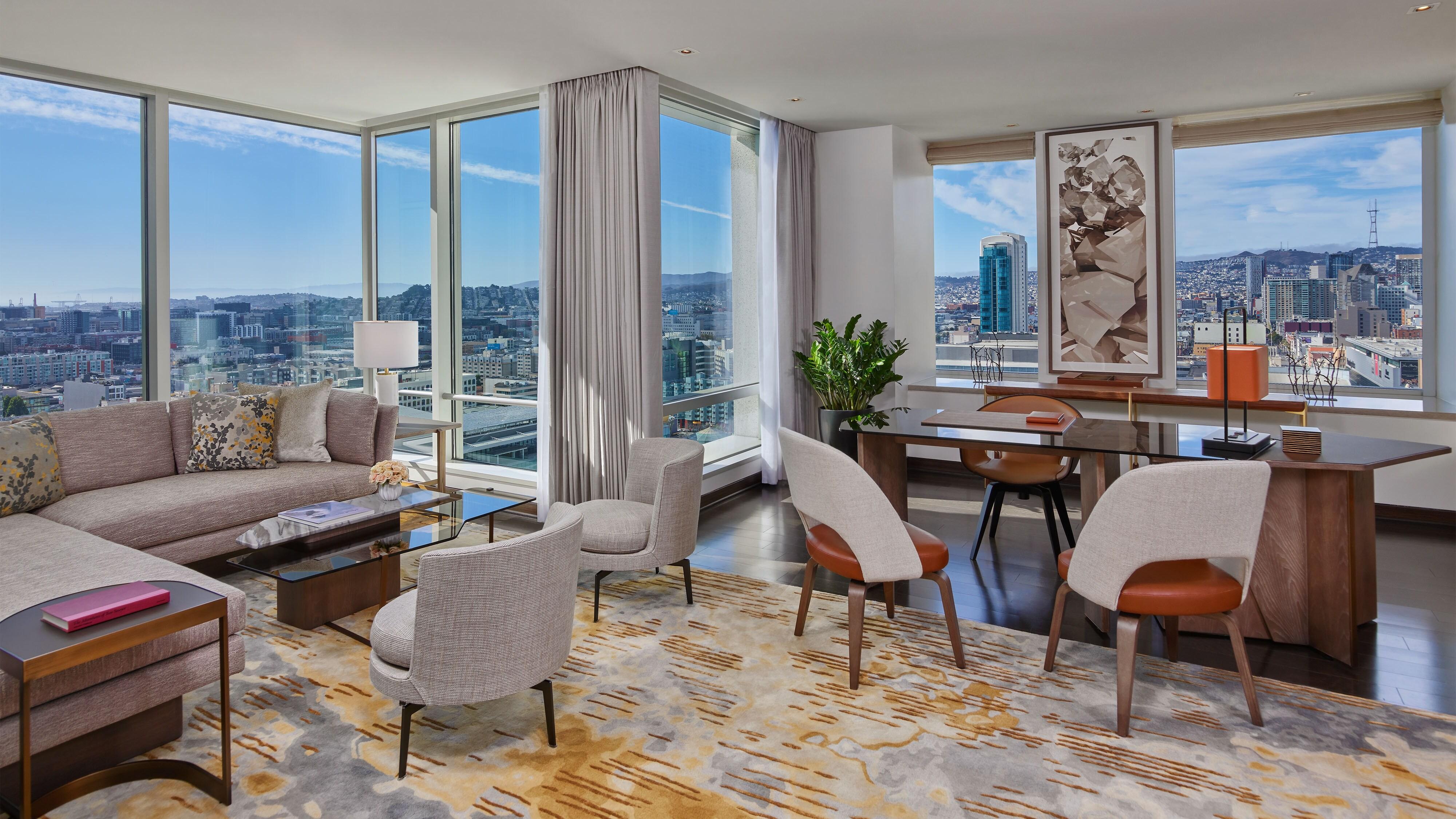 The St. Regis 5*