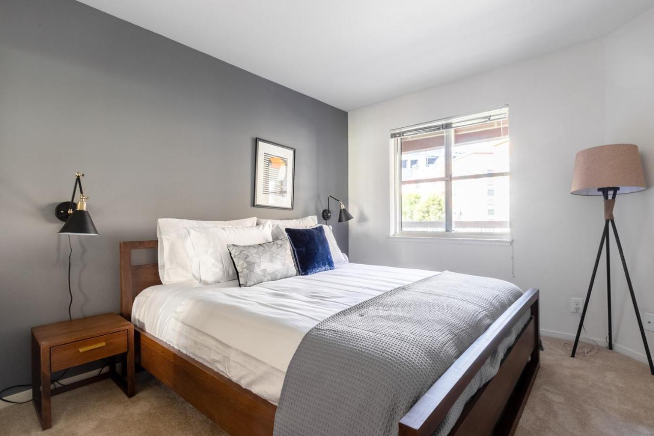 S 2br W Pool Nr Att Park Sfo-322