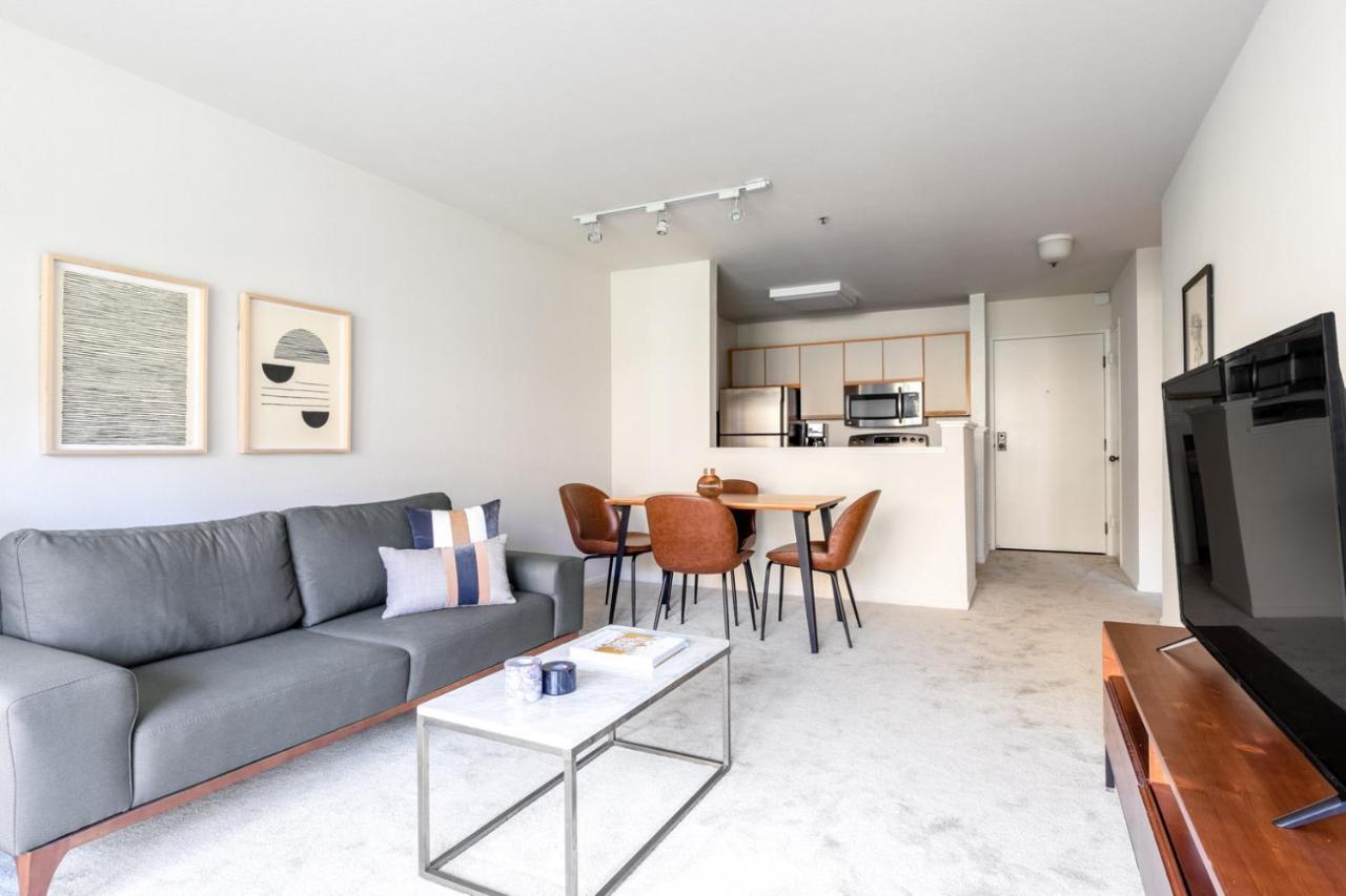 Apartment S 2br W Pool Nr Att Park Sfo-322 San Francisco