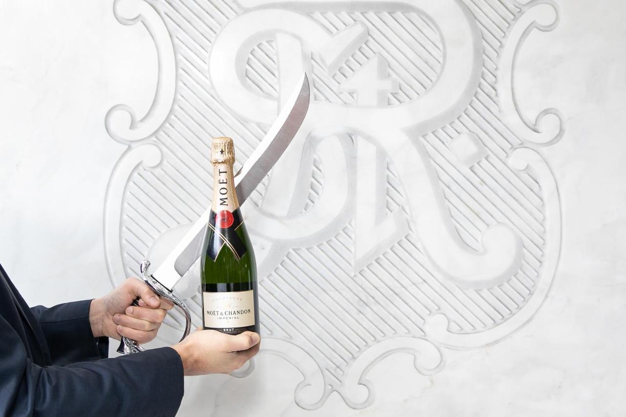 The St. Regis 5*