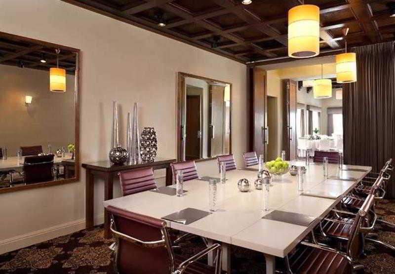 Adagio, Autograph Collection Hotel
