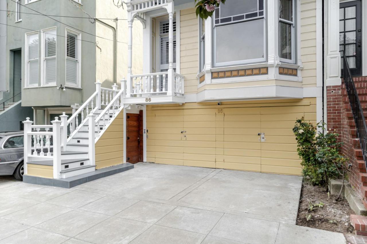 Stylish And Spacious 2nd Flr 2 Bedroom Victorian San Francisco