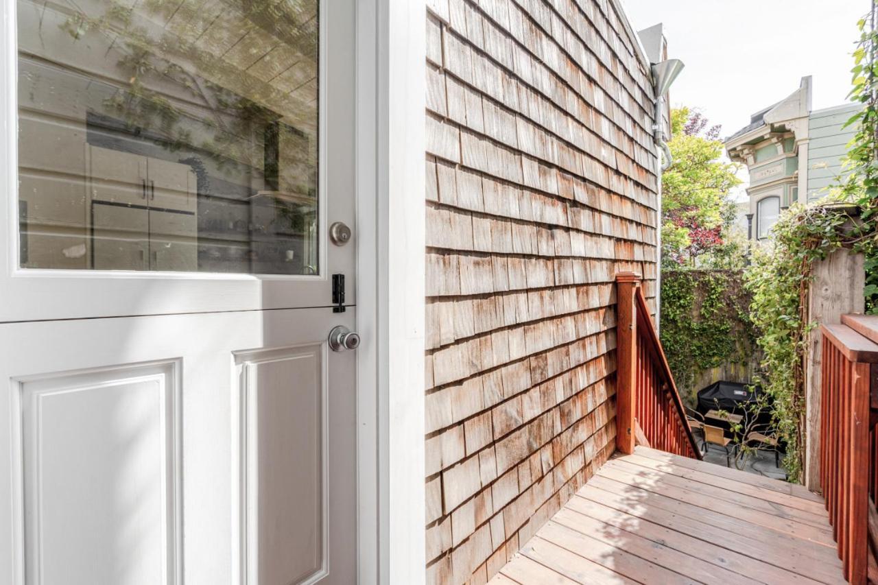 Stylish And Spacious 2nd Flr 2 Bedroom Victorian Holiday home