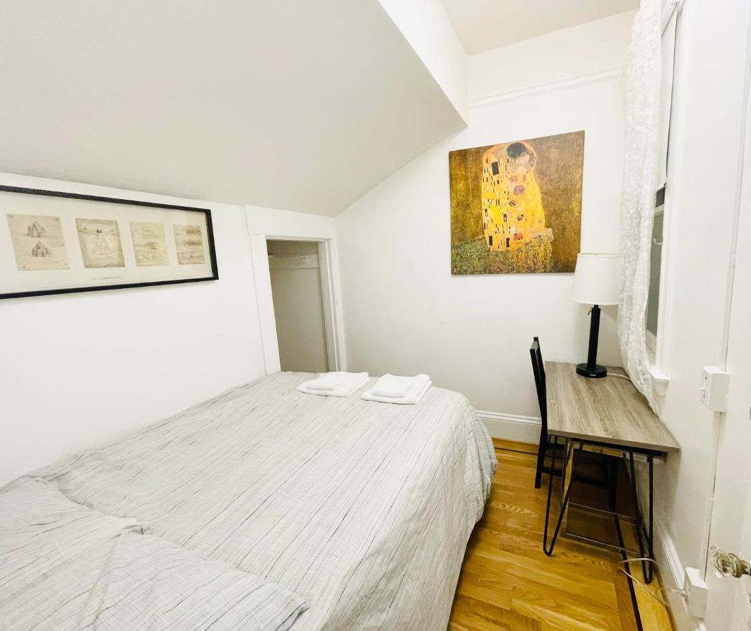 Apartment With Amazing Views From Roofdeck - North *