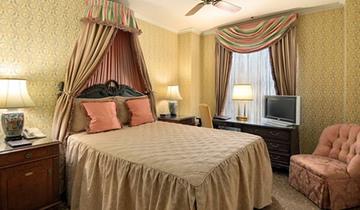 Warwick Hotel