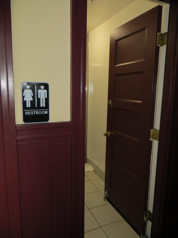 North (adults Only) Hotel 2*