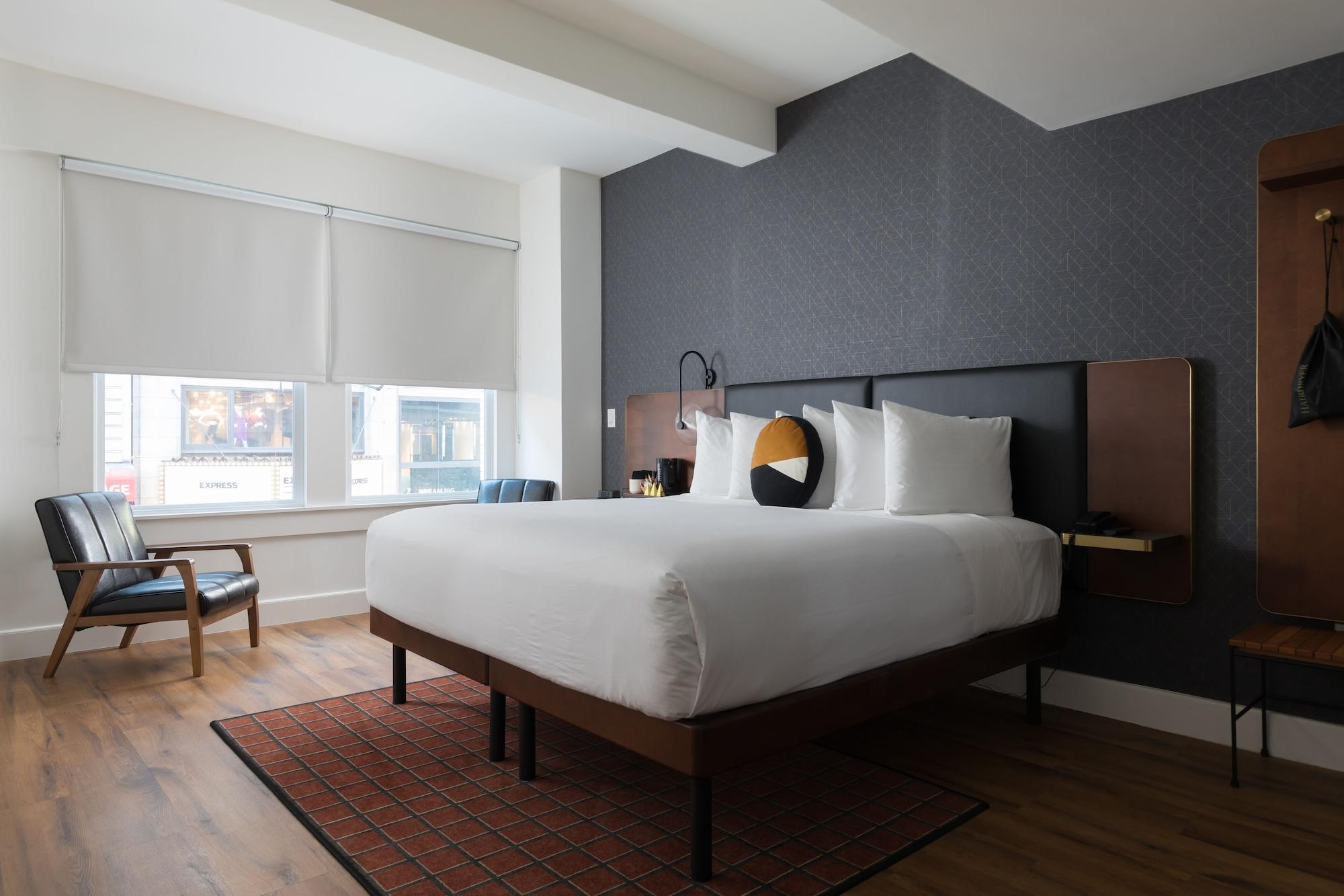 Hotel Stratford - Handwritten Collection 3*