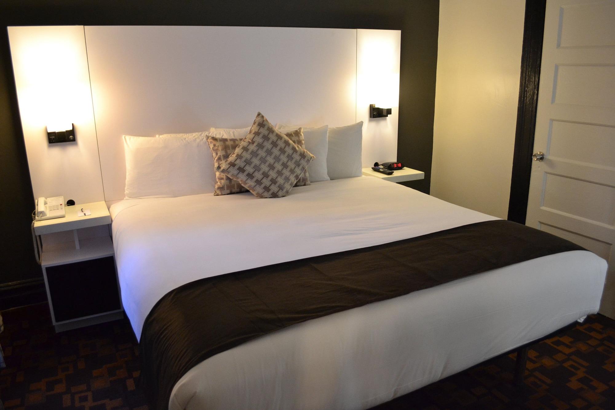Adante Hotel, A C-two