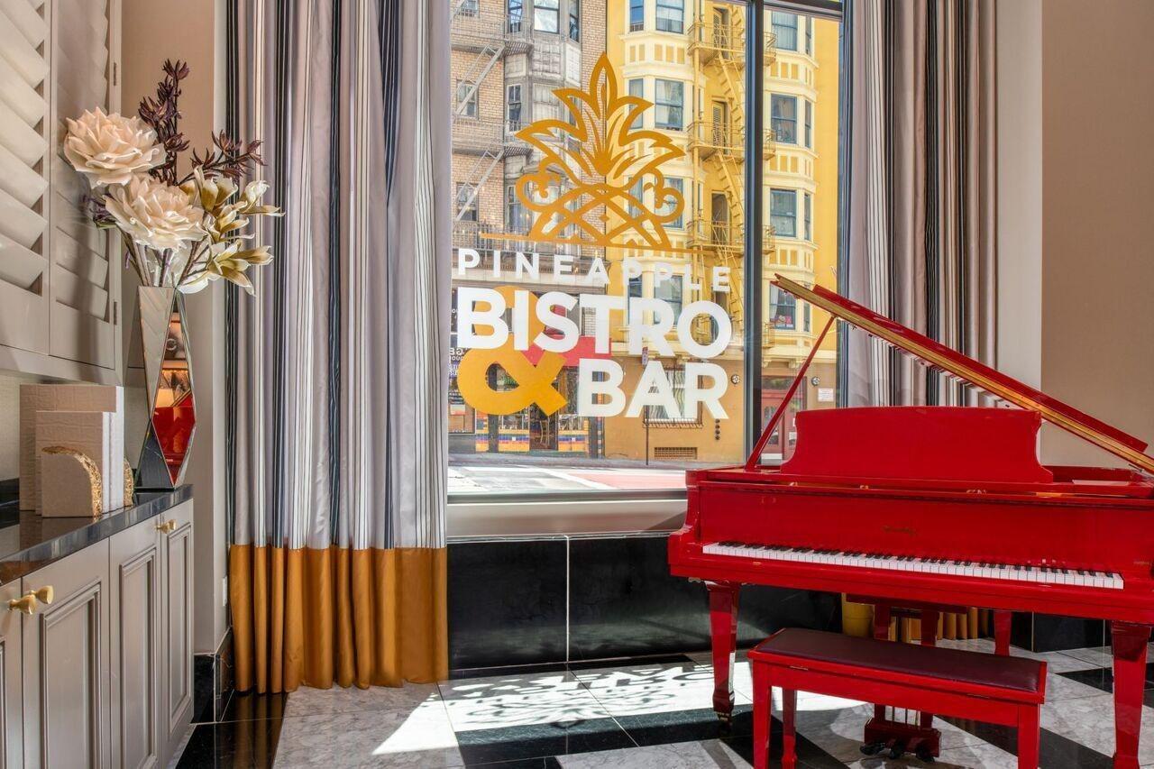 Staypineapple, An Elegant Hotel, Union Square